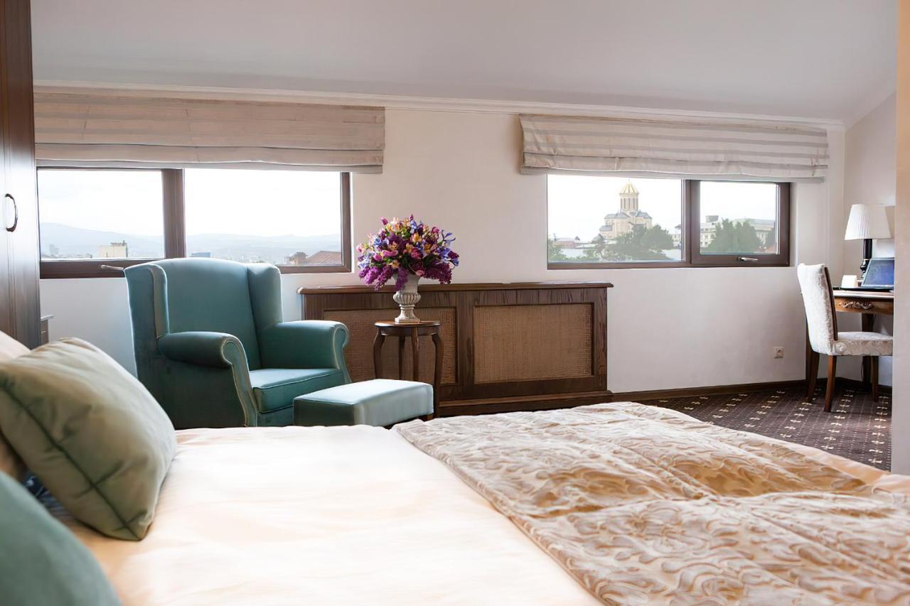 Reikartz Avlabari Tbilisi Hotell Exteriör bild