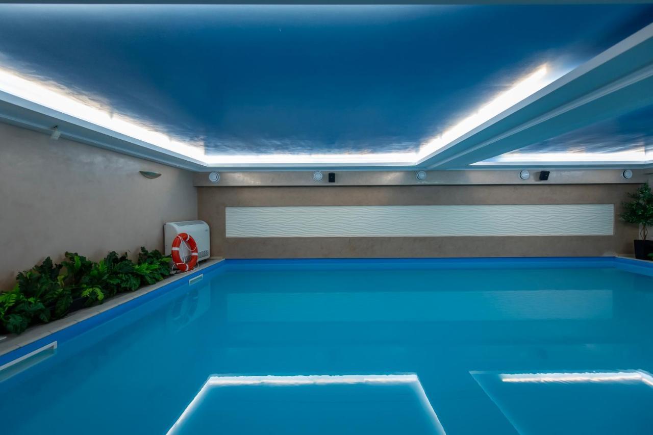 Reikartz Avlabari Tbilisi Hotell Exteriör bild